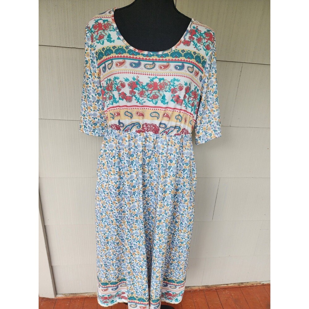 Floral Bohemian Boho A-line Dress Short Sleeve Women's Size Medium M Polyester